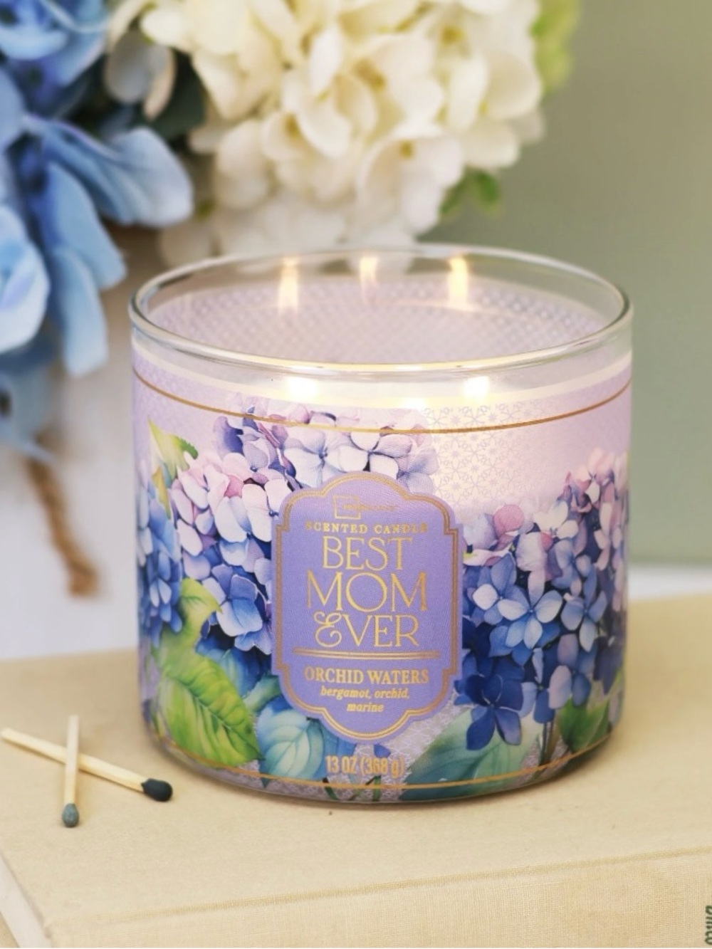 Mainstays Best Mom 3-Wick Candles Orchid Waters 13oz, Lot of Two NWT - Picture 2 of 10
